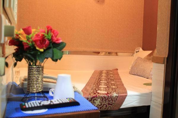 קוולון Temple Street Hotel מראה חיצוני תמונה